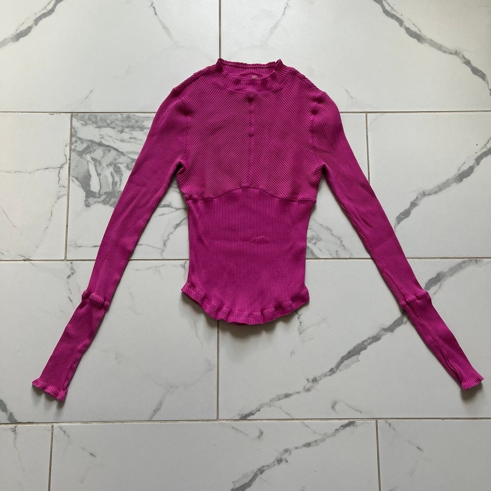 FREE PEOPLE MOVEMENT PINK LONG SLEEVE MOCK NECK LAURA RIBBED TOP MEDIUM